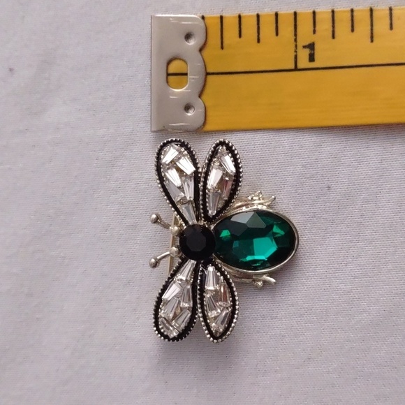 New Vintage Style Insect Brooch - Picture 5 of 10